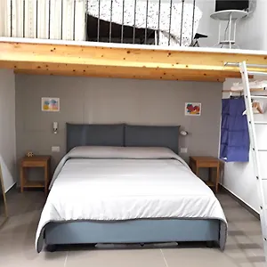 2* Frühstückspension Center