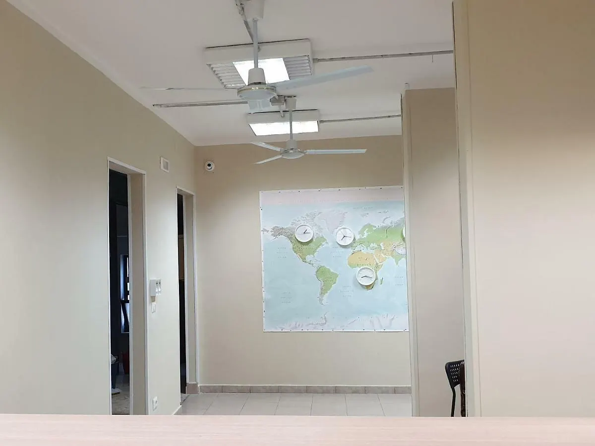 Departure Rooms&Hostels Naples Italy