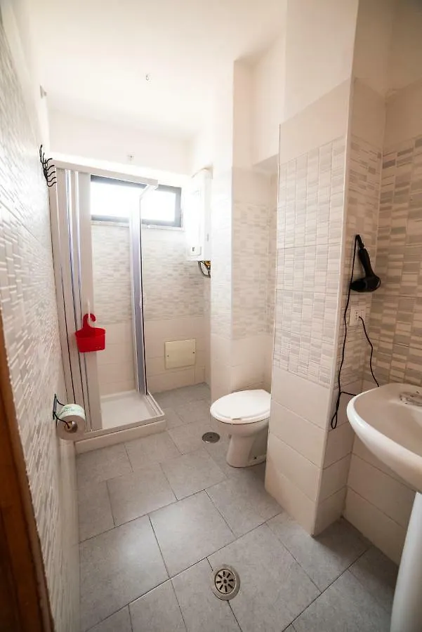 Departure Rooms&Hostels Naples Italy