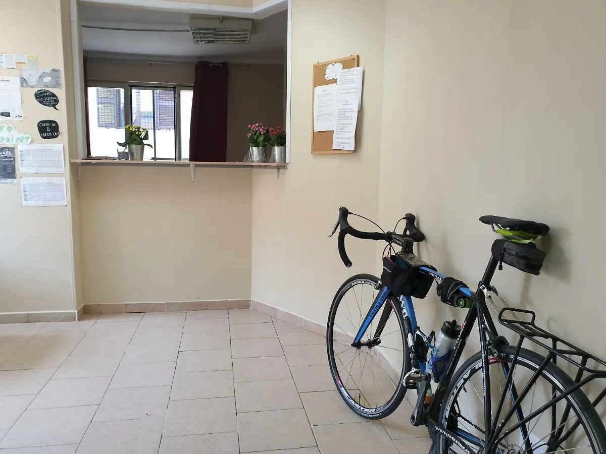 Departure Rooms&Hostels Naples